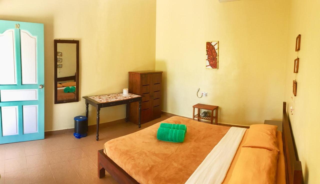 Soluna Guest House Pantai Cenang  Exterior foto