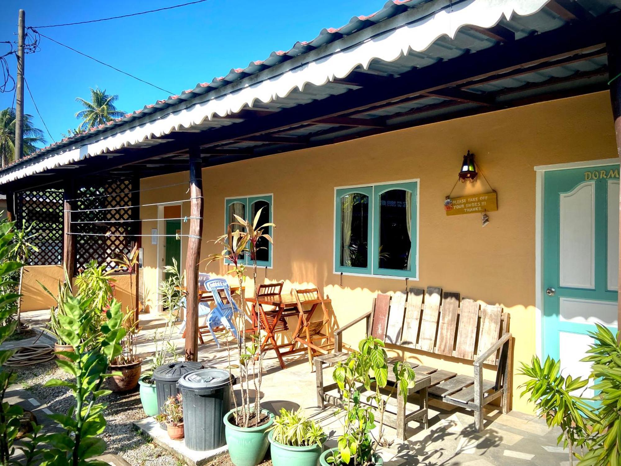 Soluna Guest House Pantai Cenang  Exterior foto