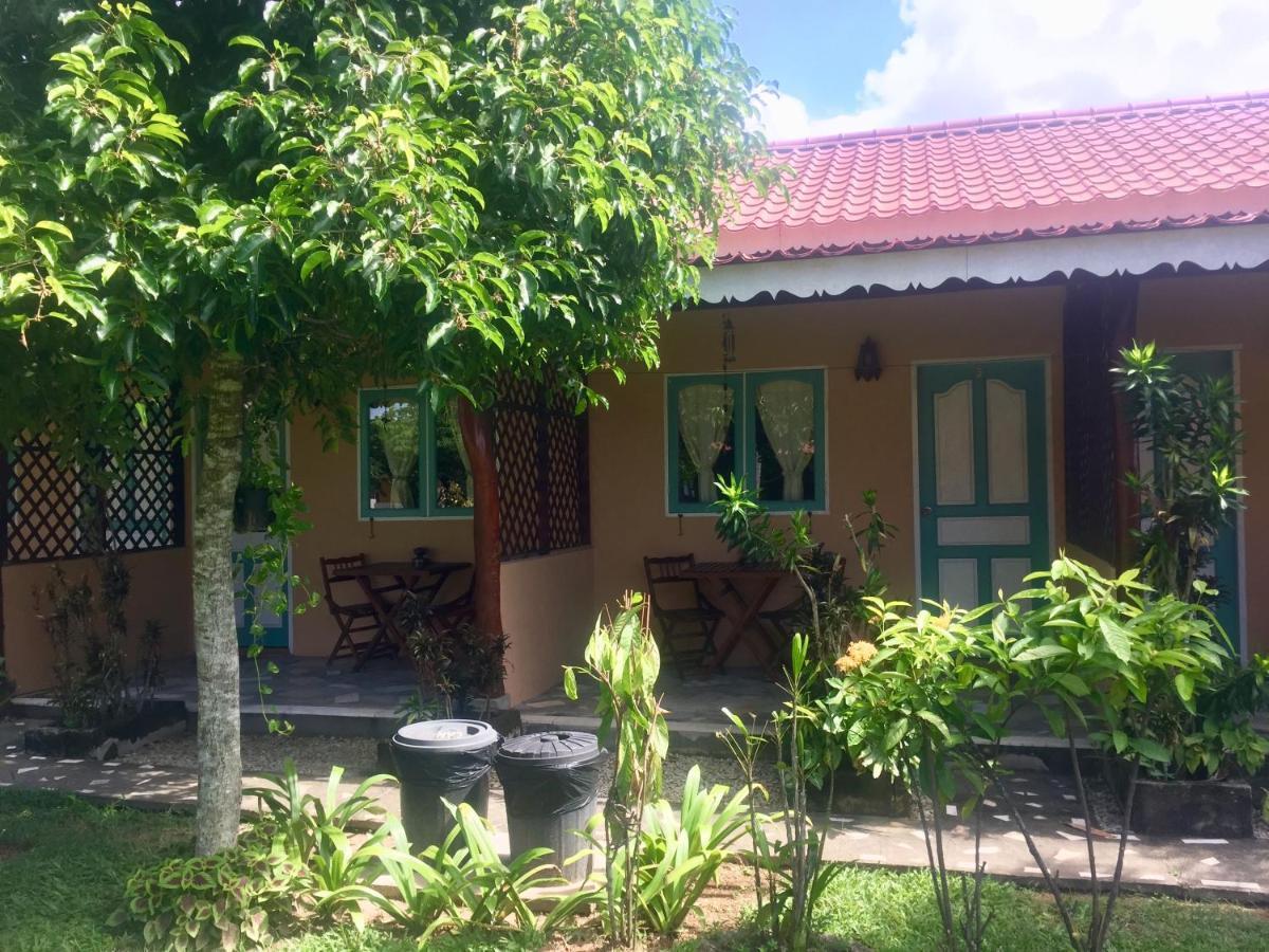 Soluna Guest House Pantai Cenang  Exterior foto