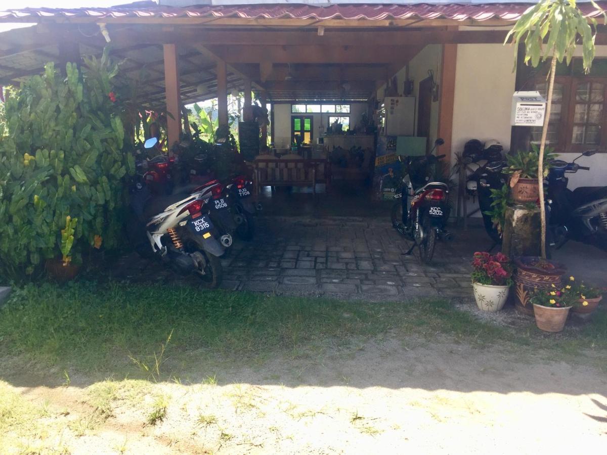 Soluna Guest House Pantai Cenang  Exterior foto
