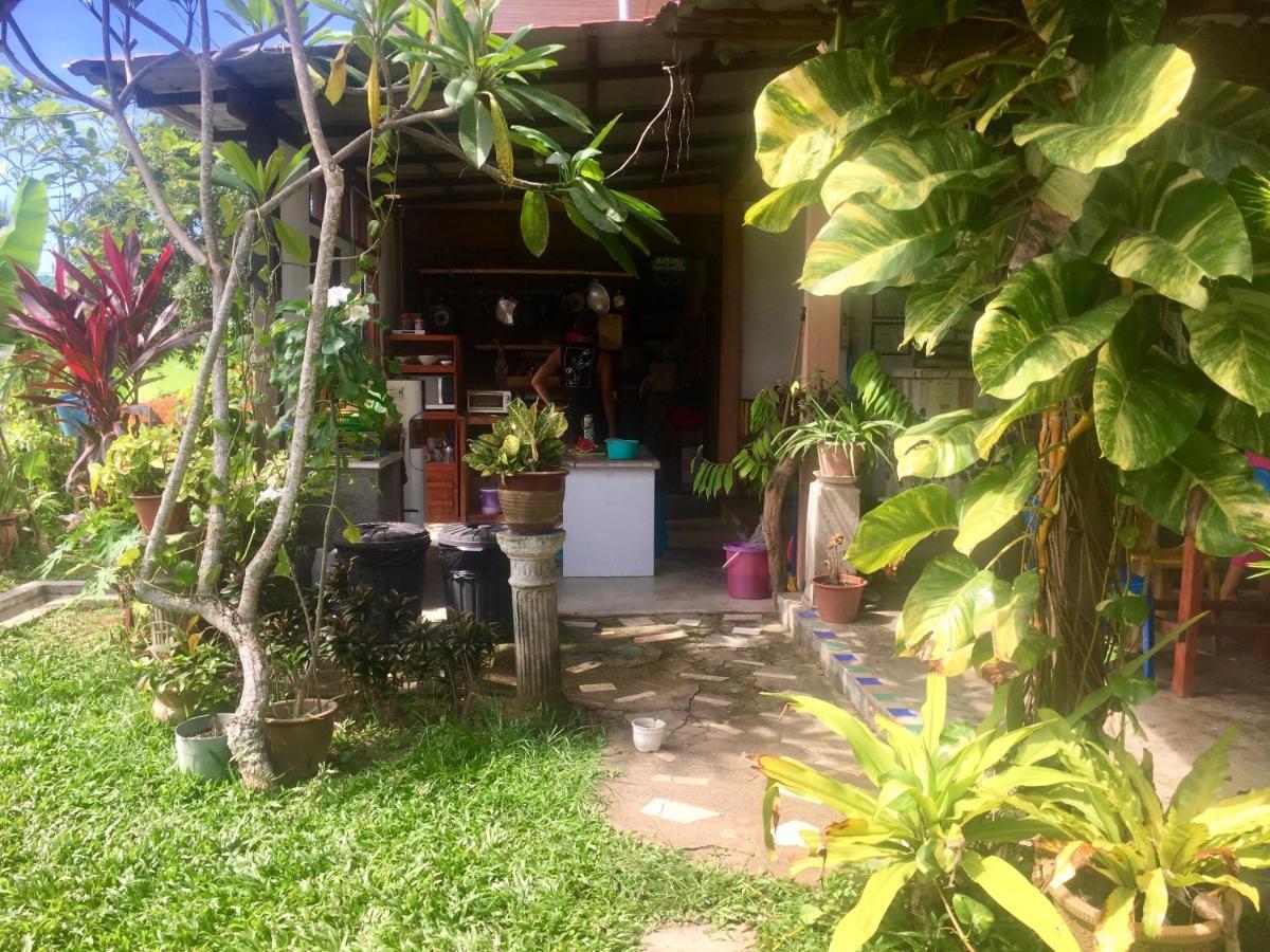 Soluna Guest House Pantai Cenang  Exterior foto