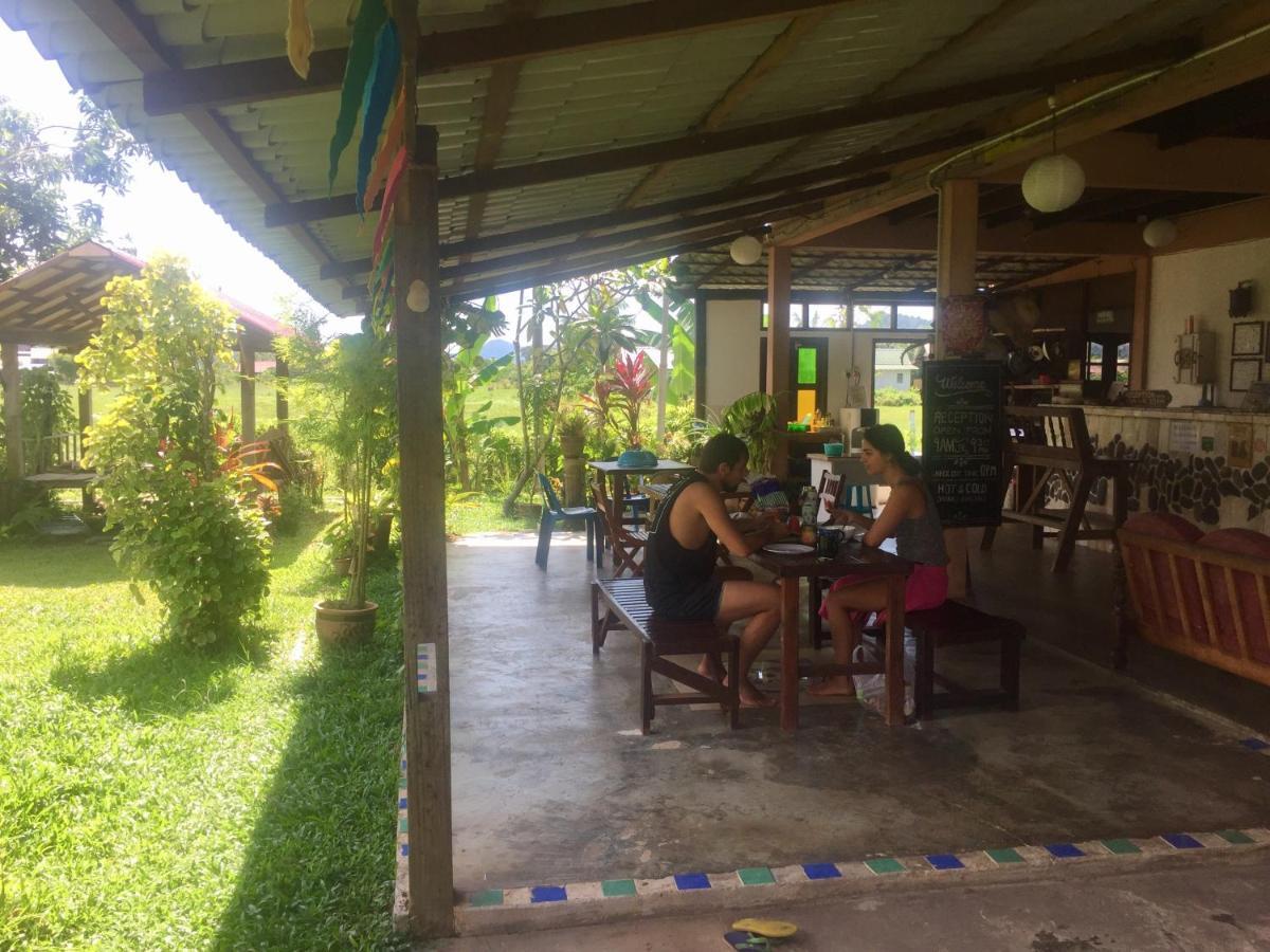 Soluna Guest House Pantai Cenang  Exterior foto