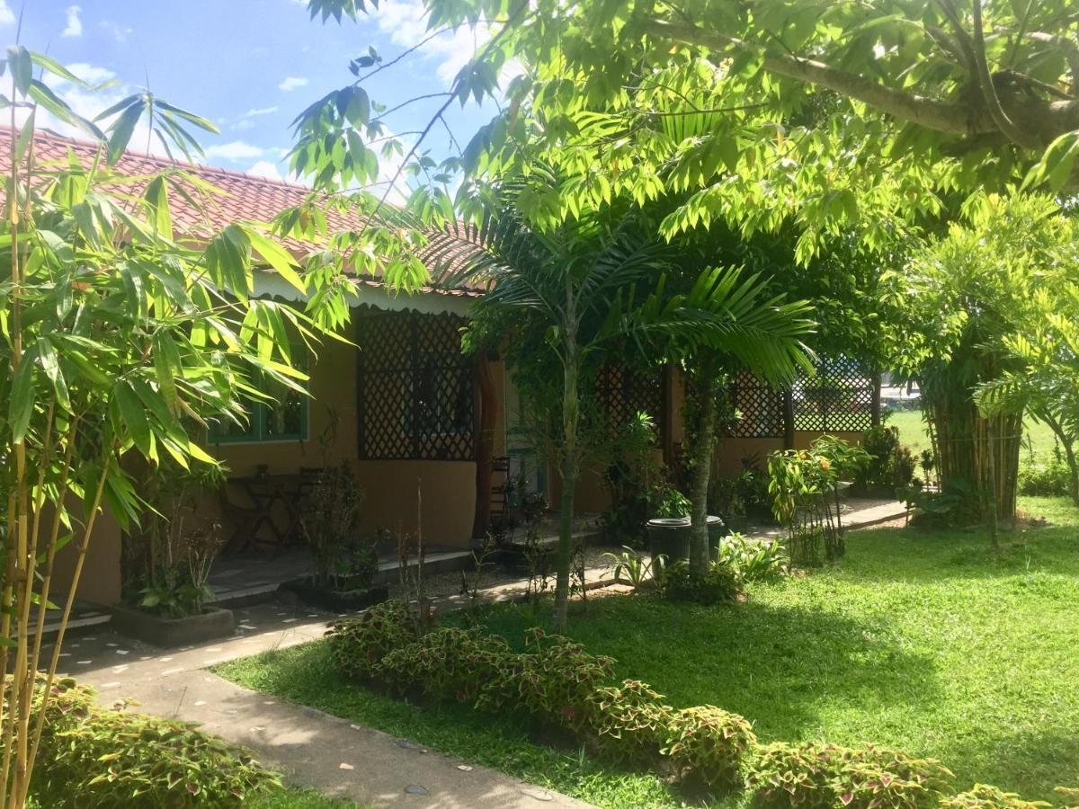 Soluna Guest House Pantai Cenang  Exterior foto